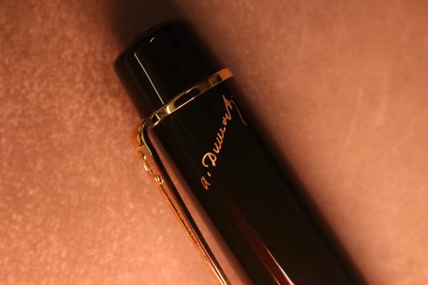 MONTBLANC 作家シリーズ アレキサンドル・デュマ 前代未聞の間違った